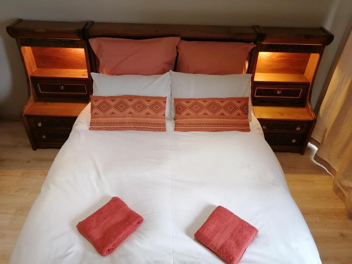 דירות בלומפונטייין Jireh Self Catering מראה חיצוני תמונה